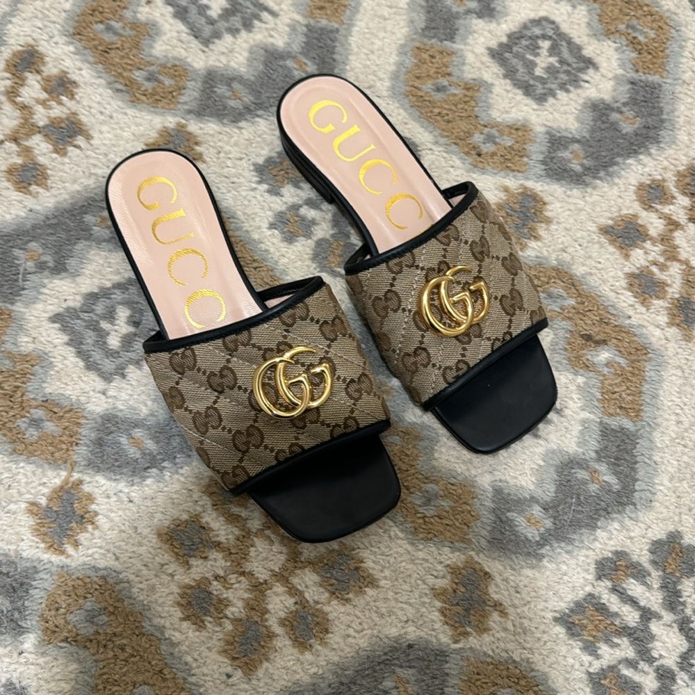 Women’s GG Matelasse Canvas Sandals